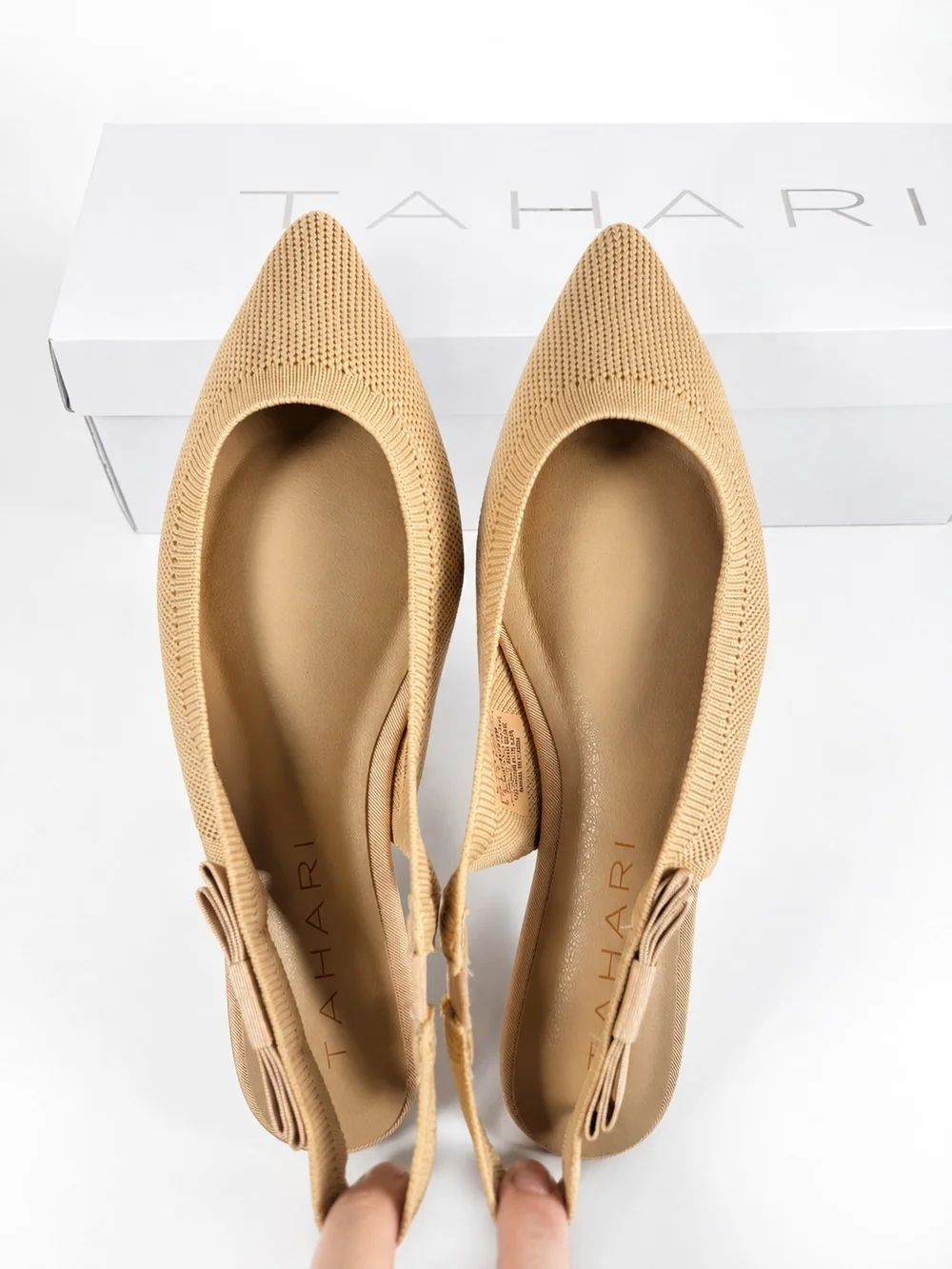 Tahari Singapore Tan Beige Knit Bow Slingback Flats Size 6 NIB/ 7 NWOB